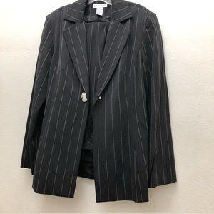 Newport News W Size 10 Black/White Pinstripe Long Sleeve Snap Closure Pantsuit